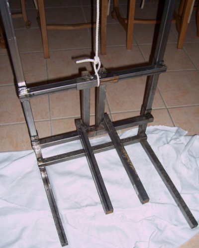 lift6.jpg (35534 bytes)